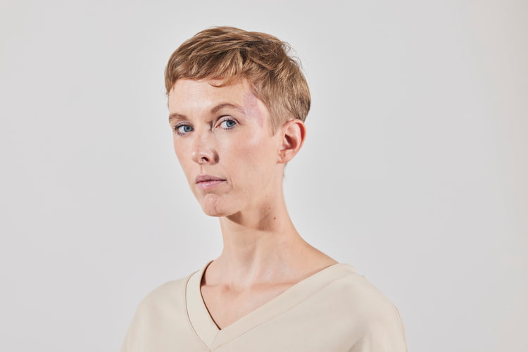 Kabarett mit Sonja Pikart - "Halb Mensch"