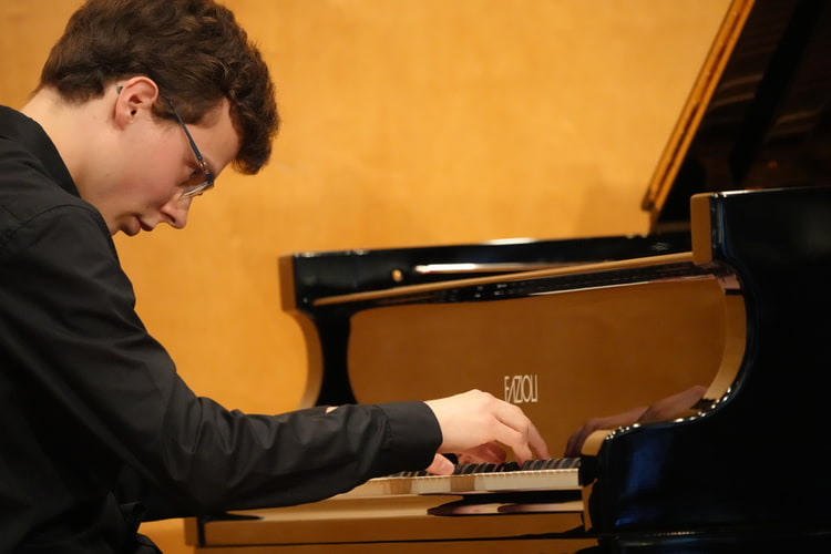 Klavierkonzert mit Martin Nöbauer